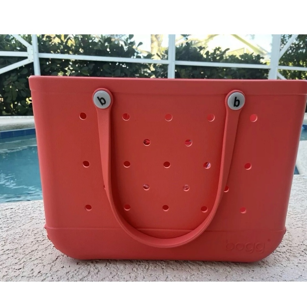 Bogg Bag Original XL 19”x15”x9.5” NEW NWOT Coral Pink Beach w/ Zipper Pouches